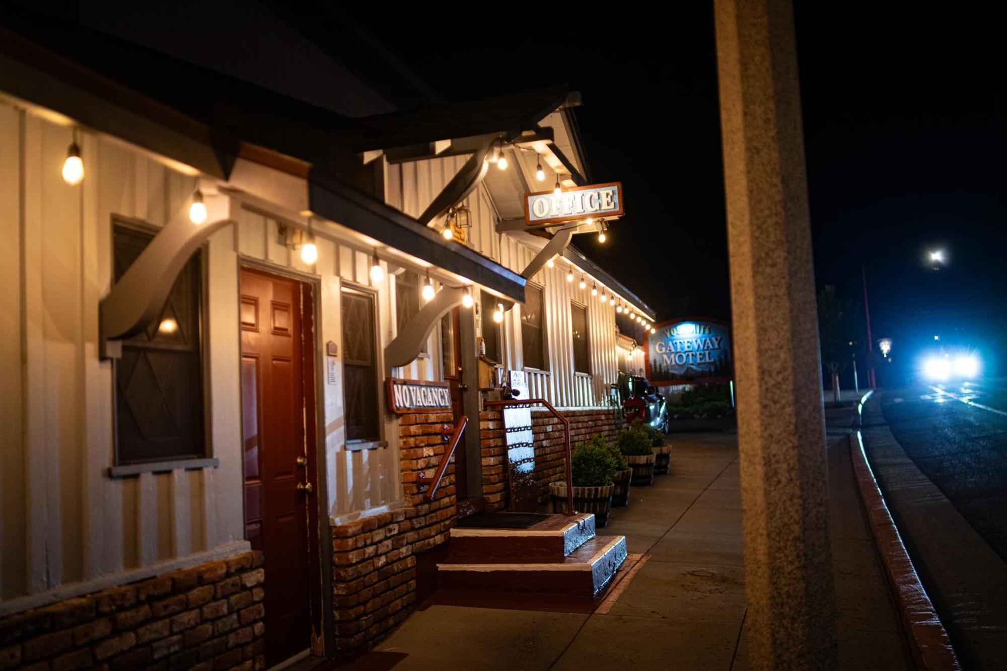 Yosemite Gateway Motel Lee Vining Exterior foto