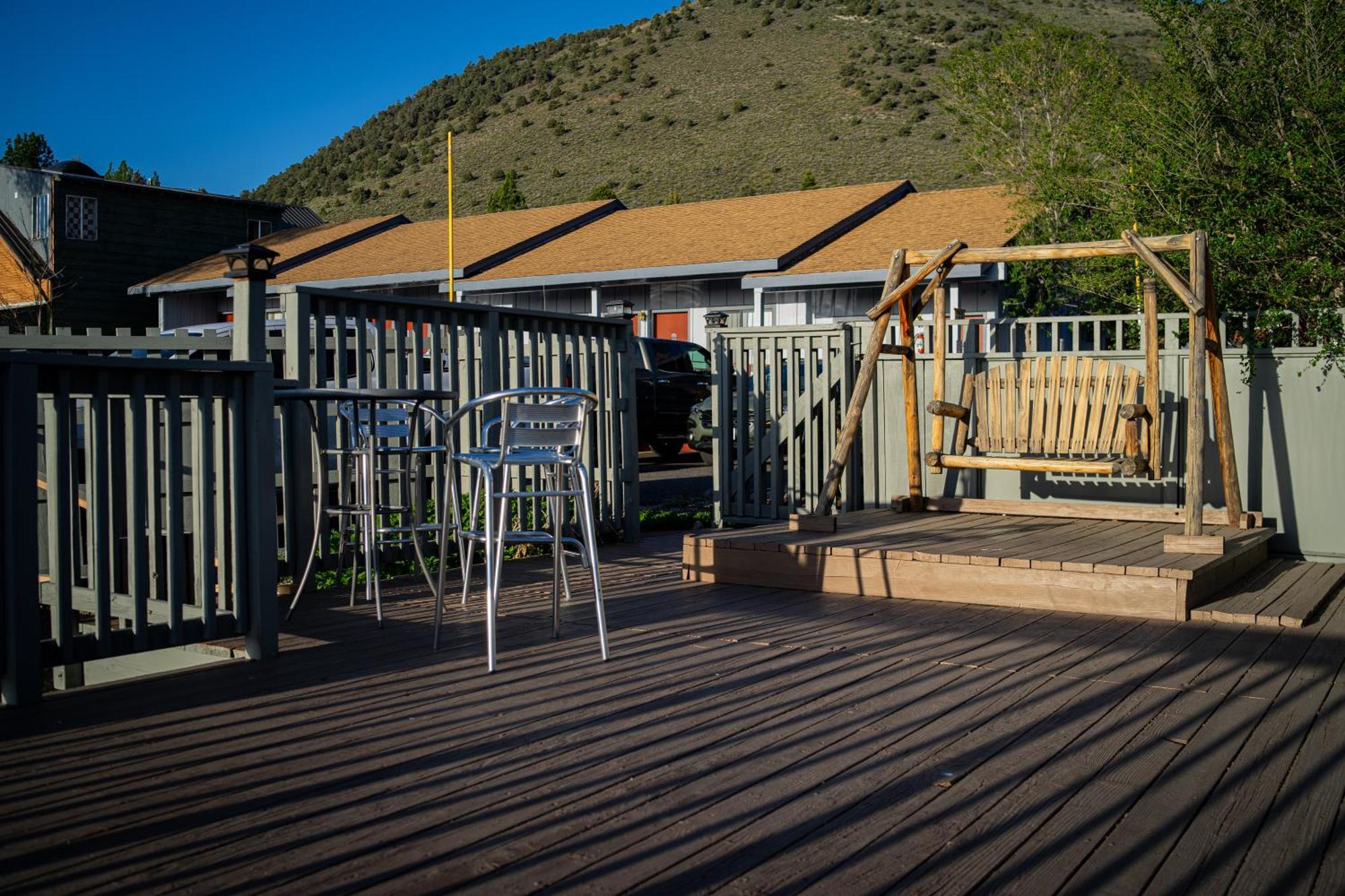 Yosemite Gateway Motel Lee Vining Exterior foto