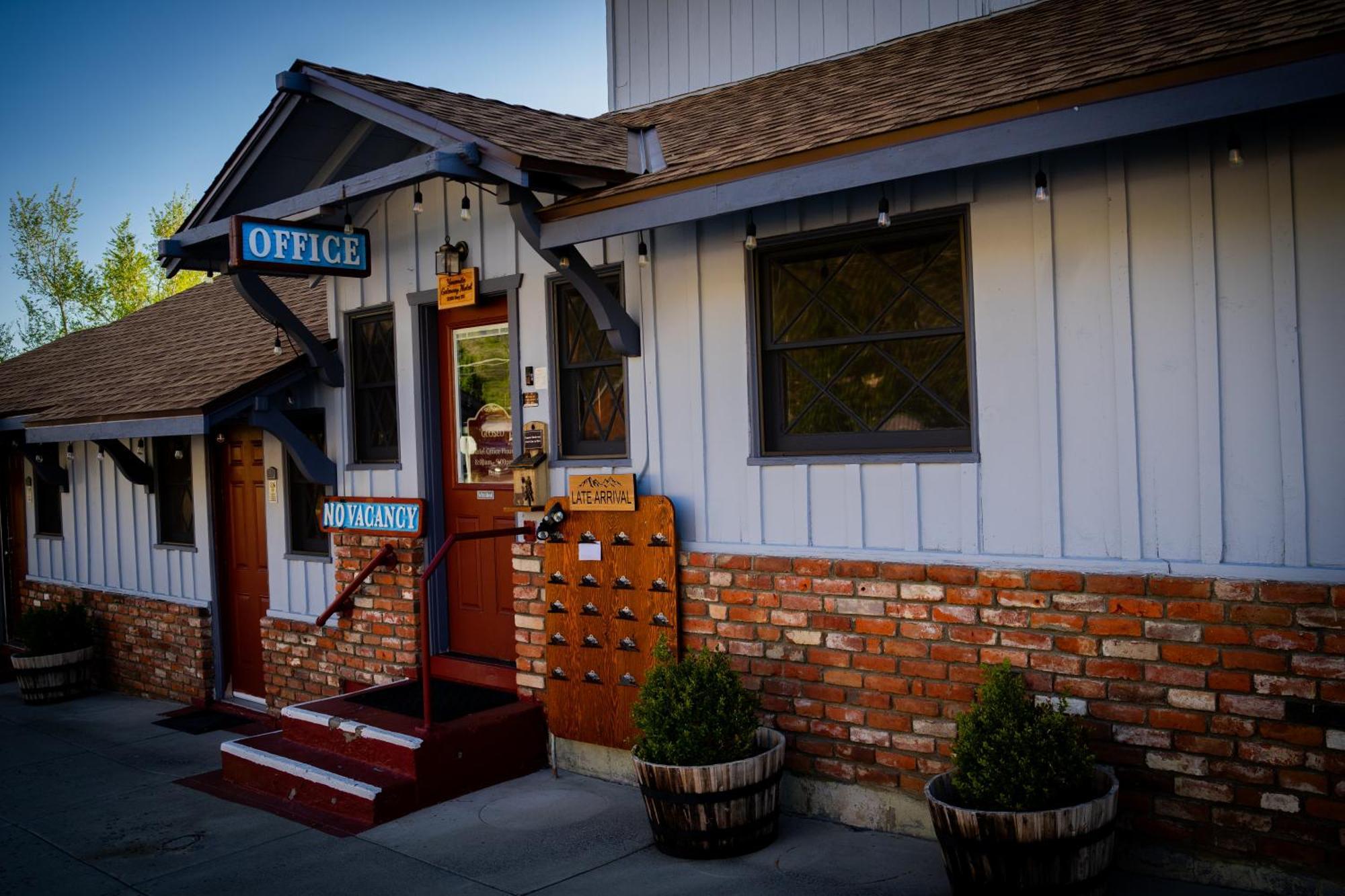 Yosemite Gateway Motel Lee Vining Exterior foto